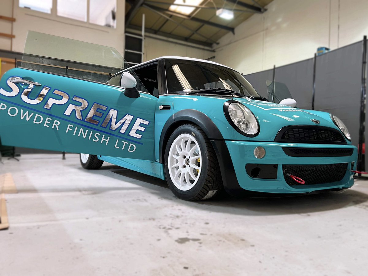 LNGraphicDesign's tweet photo. Jamie Keates 2023 #MiniChallenge Trophy livery looking awesome!
Wrapped in @HexisUKLtd Turquoise Gloss with complementary chrome branding, isn’t she a stunner 🏁
https://t.co/3dnk8L4uhI
#lngraphicdesigns #vehiclewraps #mini #wrap #racing #hexis #miniwrap #racecarlivery https://t.co/HEDH5JnG7b