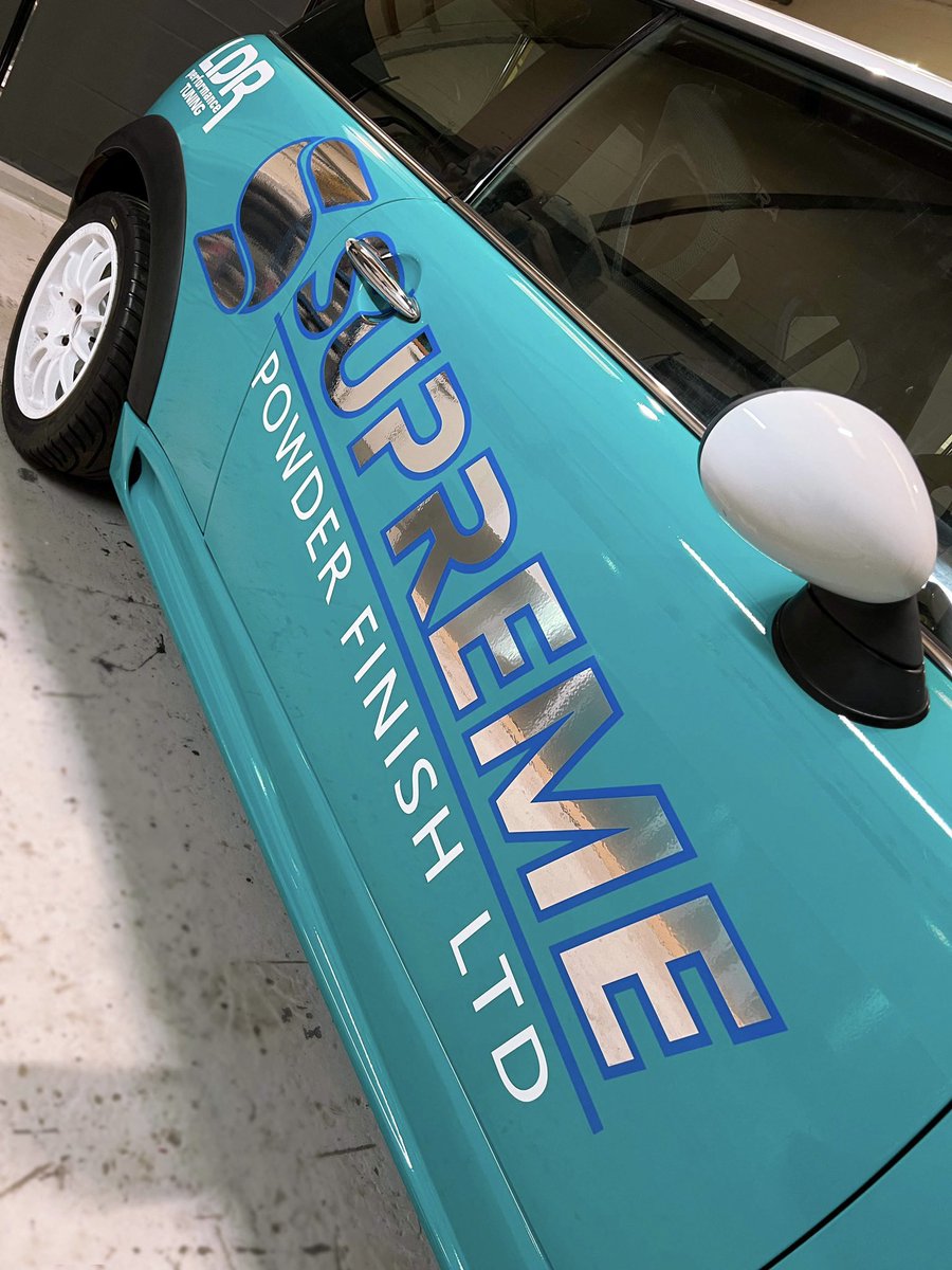 LNGraphicDesign's tweet photo. Jamie Keates 2023 #MiniChallenge Trophy livery looking awesome!
Wrapped in @HexisUKLtd Turquoise Gloss with complementary chrome branding, isn’t she a stunner 🏁
https://t.co/3dnk8L4uhI
#lngraphicdesigns #vehiclewraps #mini #wrap #racing #hexis #miniwrap #racecarlivery https://t.co/HEDH5JnG7b
