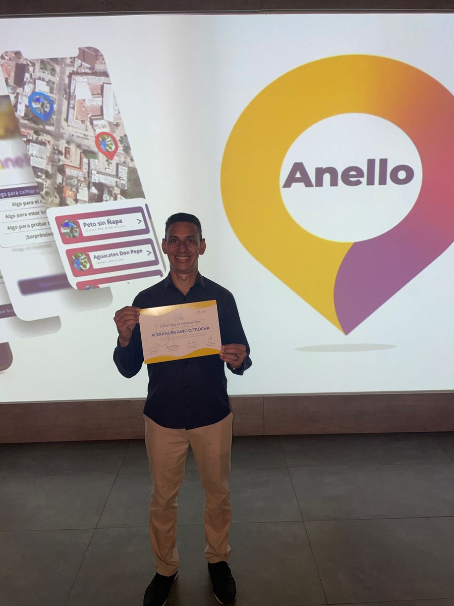 alexanillo's tweet photo. En el Pitch de la Aplicación Anello, que Localiza 📌 a los vendedores Ambulantes, mas cerca de ti para que puedas comprar sus productos: Bolis, Mango, Aguacate, Raspao, Café, Peto, Bonice, Vive100, etc,
iniciaremos en la ciudad de Barranquilla . https://t.co/HexL85eBmO