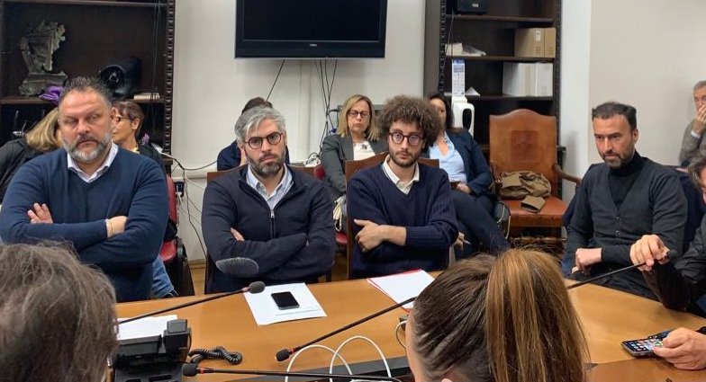 atomassoni2017's tweet photo. Oggi in 3 COMMISSIONE sono intervenuto a sul dimensionamento scolastico che rischia di metterein ginocchio le aree interne gia'alle prese con una condizione di profonda crisi economica e sociale. La maggioranza HA VOTATO CONTRO la nostra iniziativa a tutela delle piccole realta'. https://t.co/AAKKLD9TCd