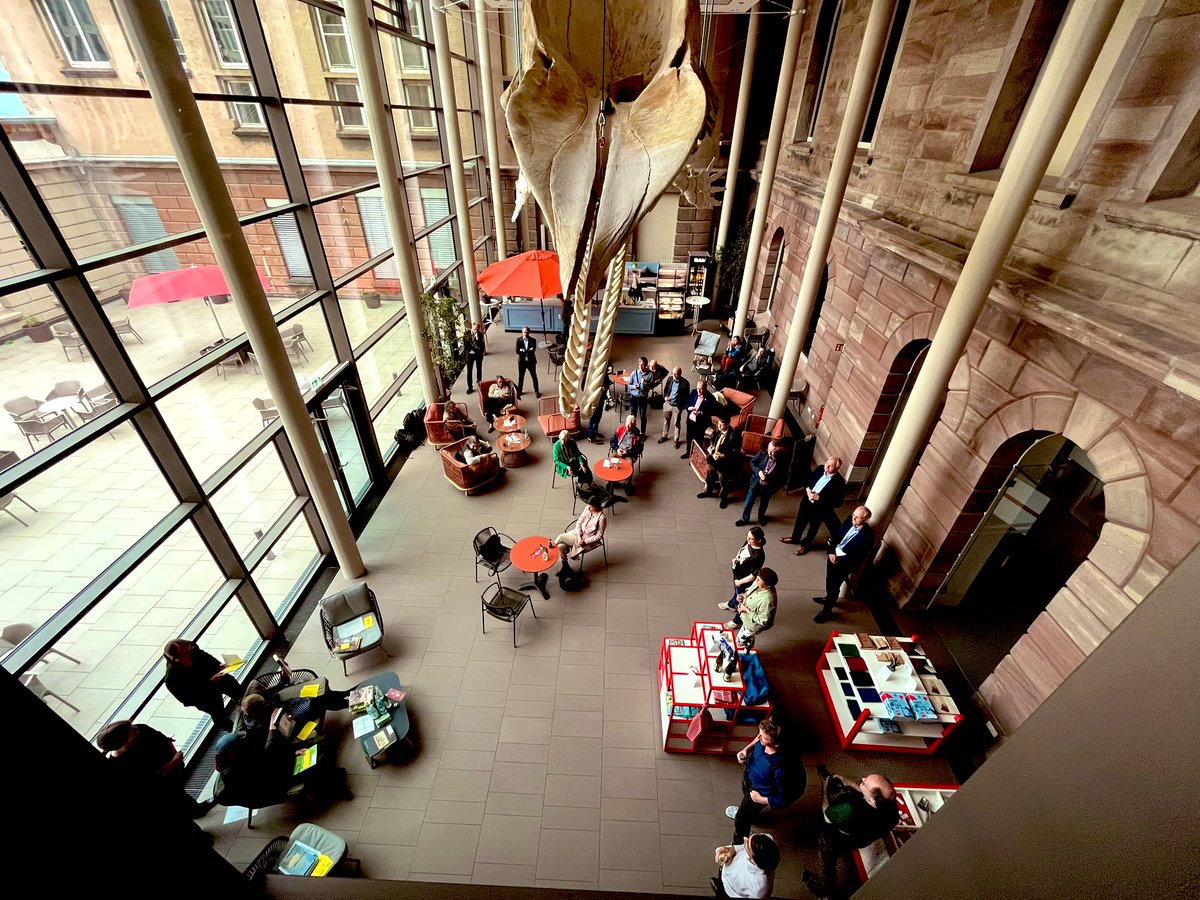 Wir feiern #20JahreUniverlag der <a href="/uniGoettingen/">Uni Göttingen</a> im <a href="/ForumWissenGoe/">Forum Wissen GÖ</a> 
Alles gute von mir <a href="/univerlag/">Universitätsverlag Göttingen</a> 🥳