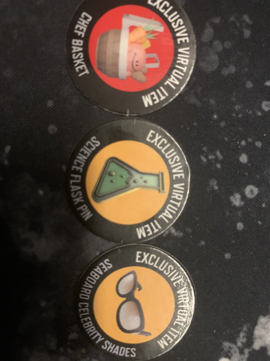 Justino4you's tweet image. SELLING ROBLOX TOY CODES FOR ROBUX- chief basket:400rbx science pin:420rbx shades: 410rbx DM OR COMMENT FOR MORE INFORMATION #toycode #roblox #robux #sell @Roblox