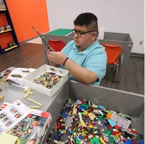 westminstertec's tweet photo. A Lego resale store in Valley Cottage will be providing jobs for individuals with disabilities! Check out the article from Lohud here https://t.co/Wkv8ILT0g7 https://t.co/TkUCiInzE5