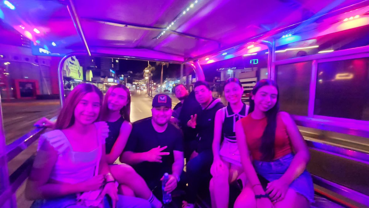 KevinOrtizNet's tweet photo. Gracias #archivokomazatlan por esperarnos hasta las 11, lastimosamente no pudimos estar a la hora que habíamos quedado y disculparnos con las otras personas que llegaron y se tuvieron que ir. 🔥🙏🏻👀 Guadalajara están listos ???? https://t.co/uGfgezpss9