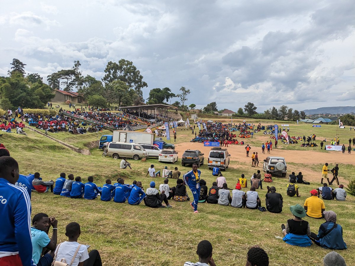 Ntare_School's tweet photo. 📍Ntare School officially hosts the 2023 National USSSA Sports Competitions, with the State Minister for Sports, Hon. Peter Ogwang, as the Guest of Honour, who officially the opened the competitions yesterday Tuesday 9th May. May the best school win
 
Photo credit: Ntare School https://t.co/VRfzv7uZdL