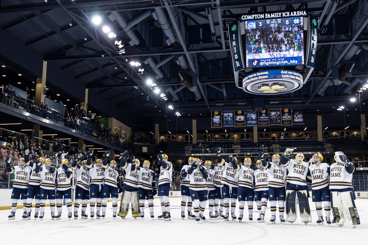 Notre Dame Hockey tweet media