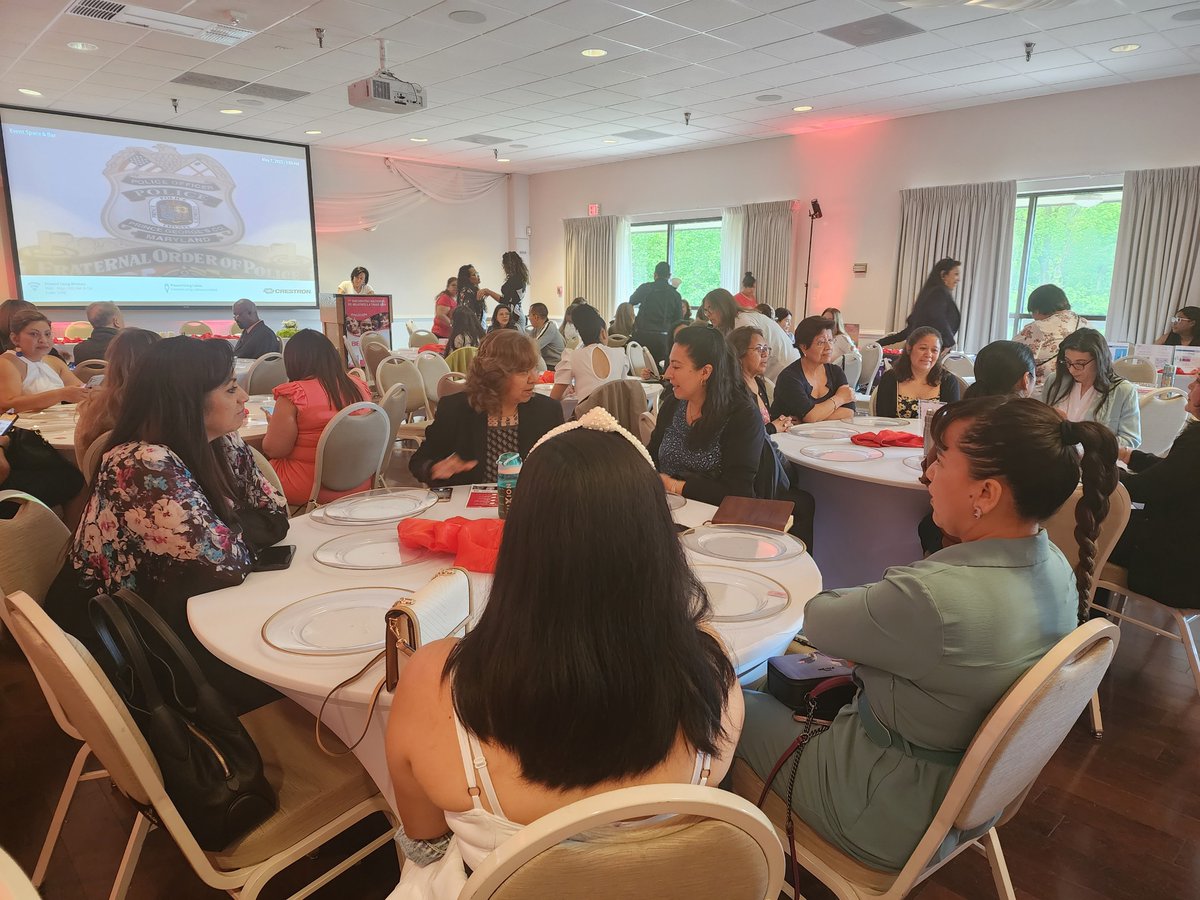 gsproctor's tweet photo. Big thanks to Latinas USA for inviting us to an amazing event in support of #Latinawomen. It was a privilege to be a part of such an empowering gathering! https://t.co/GnRn2eBAIg
