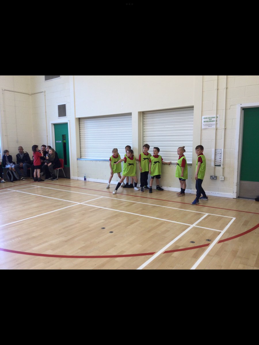 MissWinnardSTM's tweet image. A big well done to our brilliant year 2s who took part in a dodgeball tournament yesterday!! How amazing @MissByrneSTM @MissODonnellSTM #STMPE 🏃‍♂️