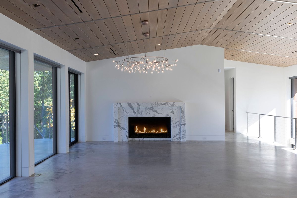 stylendesign's tweet photo. #RT @NYinteriordesig: This is just the beginning! After a very successful career in finance, our client asked for a home built for tranquility and serenity.  The view sets the tone. We opened up the space with big doors, poured concrete floors, and white… https://t.co/gqwMeB4qrO