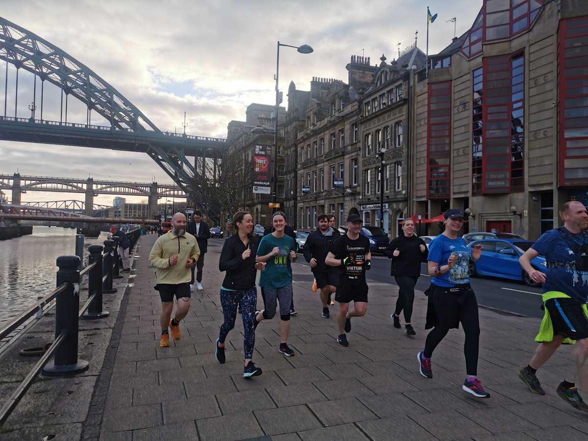 fullcirclebrew's tweet photo. Tomorrow we run! ๐โโ๏ธ๐โโ๏ธ
6:00 PM at the Taproom.
20% off fully earned FCBC pints afterwards!
No Egos. No Winners. Just good Times. Let's Go!
#fullcirclebrew #FCBCRunClub #craftbeernewcastle #newcastlerunners #runnewcastle https://t.co/llSdXXTZWP
