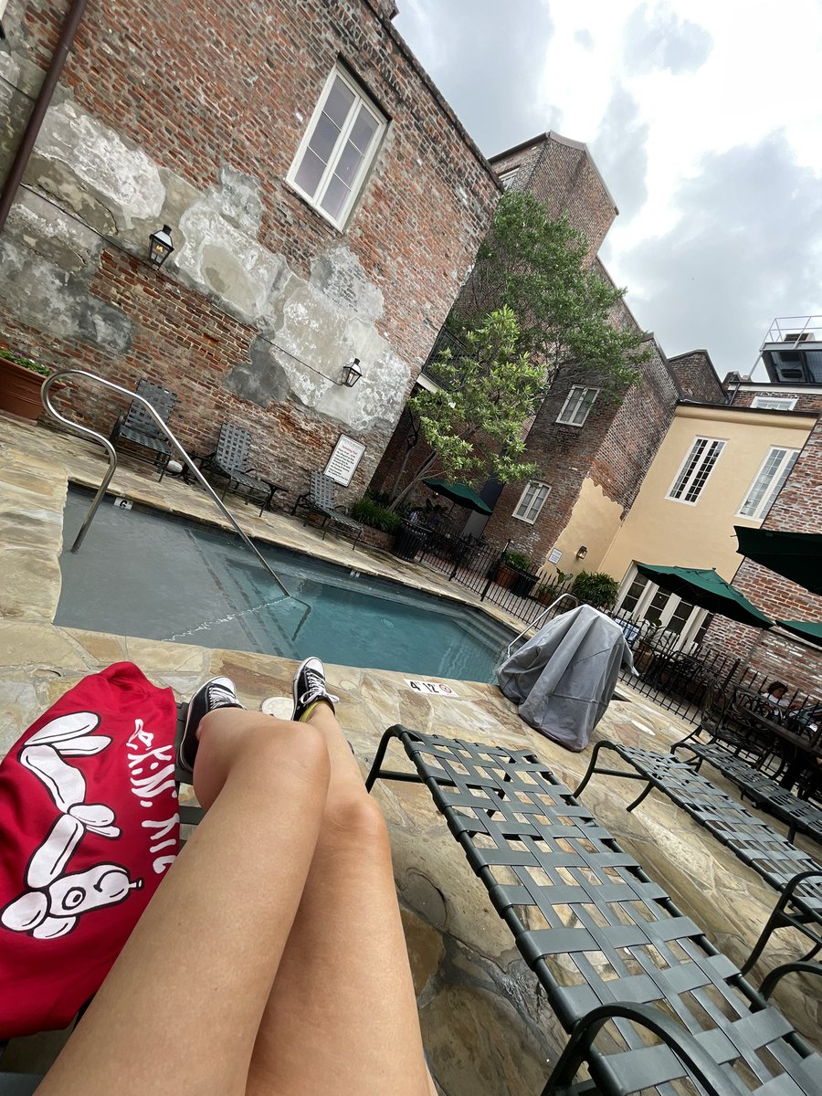 GM GM!  ☕️ Coffee and chillin by this lil mini pool!! #NOLA #TheCure #FascinationStreet  #FrenchQuarter