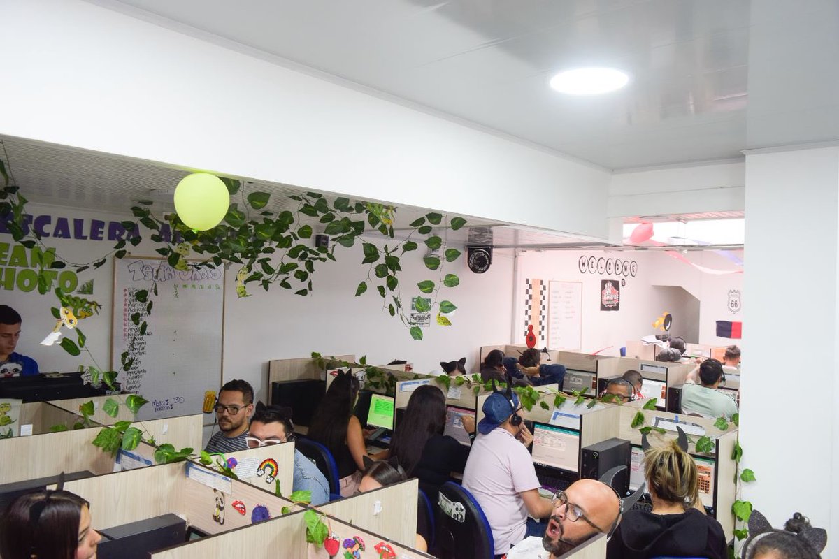 InvestManizales's tweet photo. ��👉 Desde Invest in Manizales le damos la bienvenida a la empresa chilena A&amp;A Comunicaciones ➡️ quienes iniciaron operaciones desde hace dos meses en nuestra ciudad y ya cuentan con más de 100 manizaleños en su equipo de trabajo 👏👏 #Empleo #NuevasEmpresas #ManizalesYCaldas https://t.co/jW3MJc0jfs