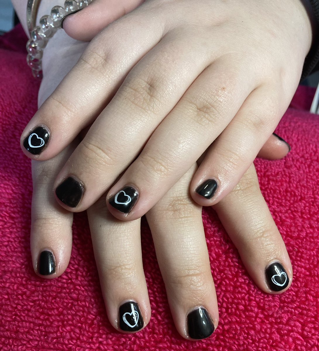 Black and White Nails 🖤🤍 
.
.
#GNails #Nails #Black #White #BlackNails #CuteNails #Heart #Hearts #NailStamping #Stamp  #FunNails #NailTech #Gel #GelMani #Mani #Manicure  #NailedIt #NailArt #AccentNail #GNiche