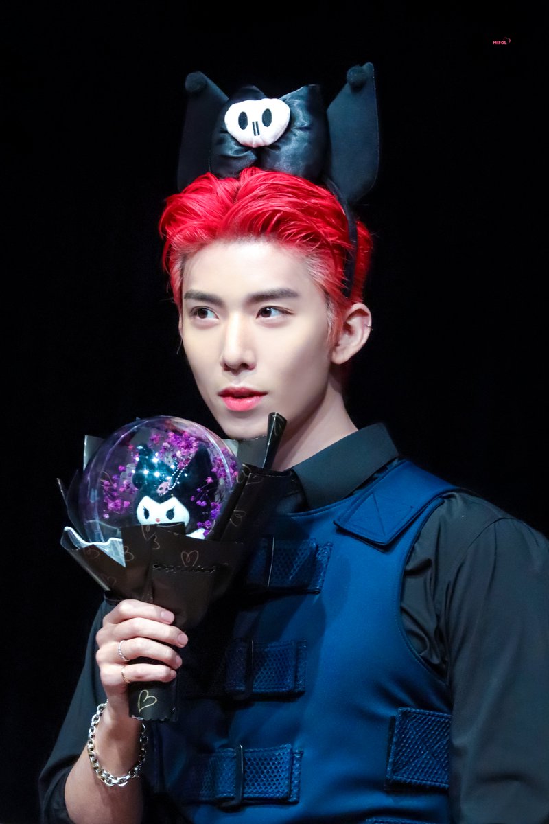 lofimrevol's tweet photo. 영균아 생일축하해🎂💖

#영균이_생일이다_판타지_집합
#HAPPYHWIYOUNGDAY
#SF9 #휘영 #HWIYOUNG https://t.co/Rh12s8bNoF