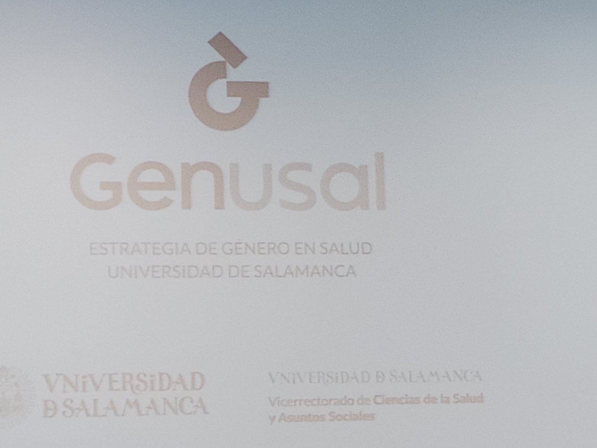 tillomarta's tweet photo. Gracias al Rector de @usal @RicardoR_Usal y a la Vicerrectora de Ciencias de la Salud por invitarme como Directora de @CemusaUsal a la presentación del proyecto #GENUSAL, estrategia de género @usal en  salud. Una vez más pioneros a nivel nacional. Dará que hablar. 
 👩🏻‍🎓💜👠 https://t.co/z8TdJbiSVR