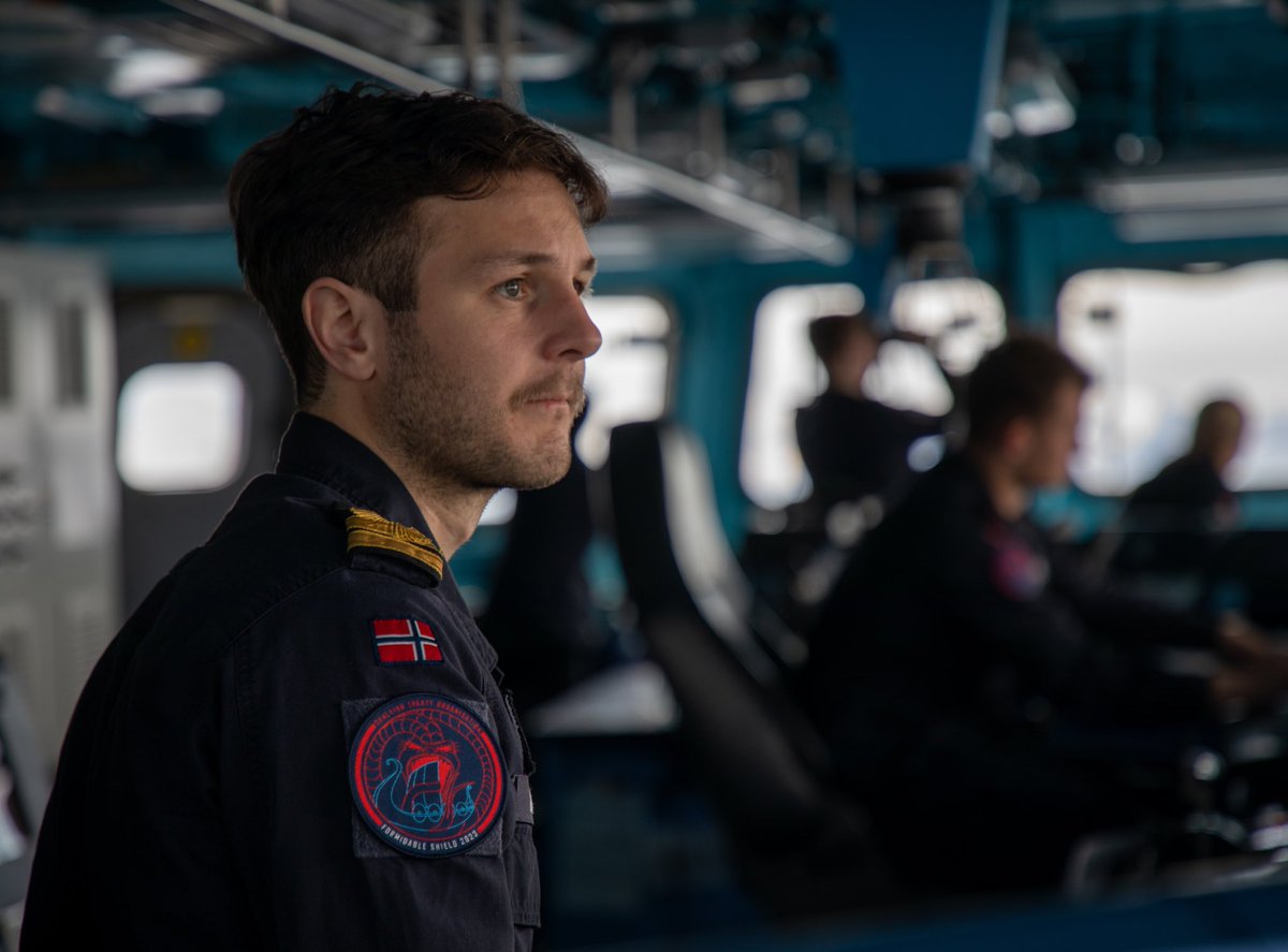 Forsvaret_no's tweet image. Day 3 of exercise #FormidableShield23 🛡️ HNoMS Roald Amundsen is preparing to support a live firing scenario from Andoya tonight. 

#FOSH23 #StrongerTogether #WeAreNato