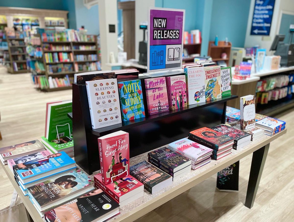 There are so many fun new releases that have come out recently! Which one are you hoping to read first? Select titles 20% off in store. 

#visithistoricbethlehem #downtownbethlehem #moravianuniversity #books