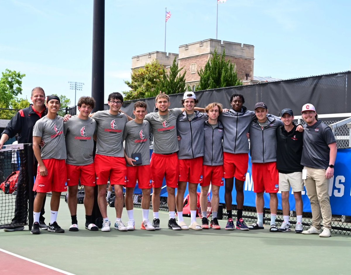 carthagesports's tweet photo. Thanks for an incredible run, @Carthage_Tennis ❤️ 

Can't wait to see this group continue to soar to new heights 🎾🙌

#FuelTheFlame | #BirdsOnTop https://t.co/4tqB1oDfGl