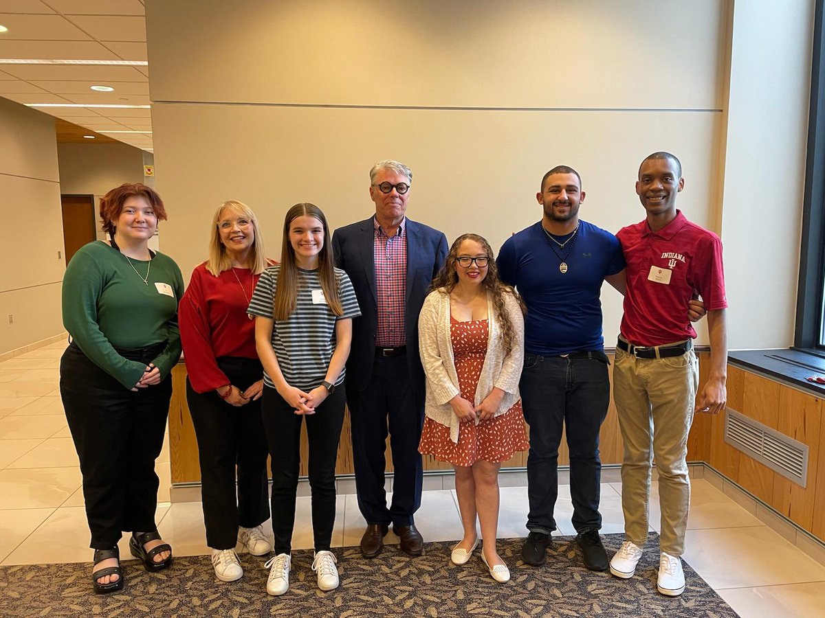 IU South Bend Honors tweet media