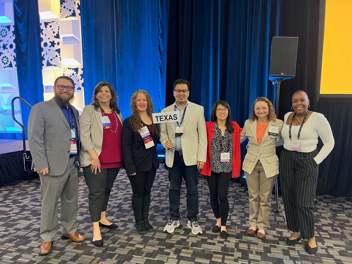 TXFamilyDocs's tweet photo. Thank you to the leaders representing Texas this week at #AAFPLead! #TAFP #FMRevolution @AAFP_advocacy https://t.co/OuIpWwZjwU