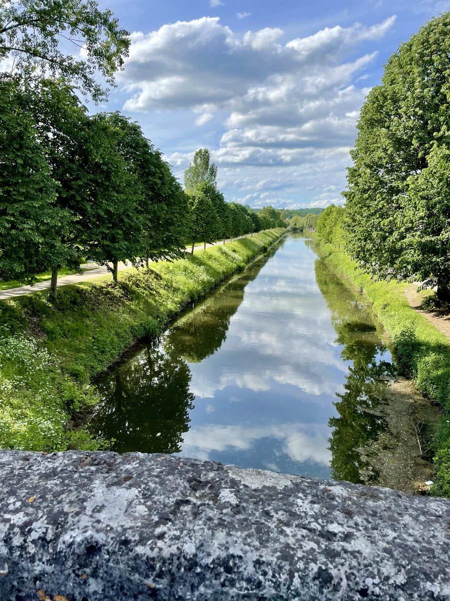 What a beautiful day today . #sunshine #clouds #canal #nature #naturelovers #peaceful #pictureperfect  💚💚💚💚.