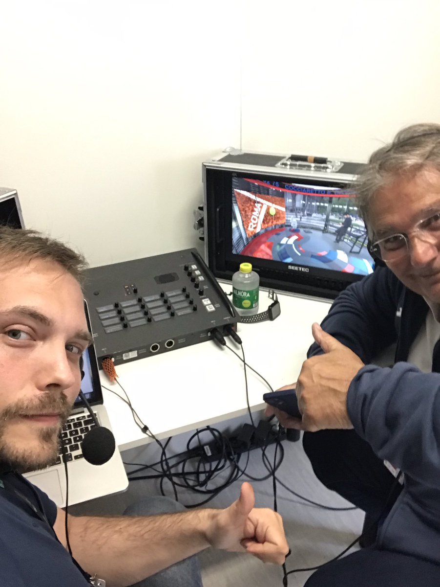 FiorinoLuca's tweet photo. Tra poco live su @SuperTennisTv in compagnia di Mauro Ricevuti per Bronzetti 🇮🇹 vs Kovinic 🇲🇪 https://t.co/HY7g65jVra