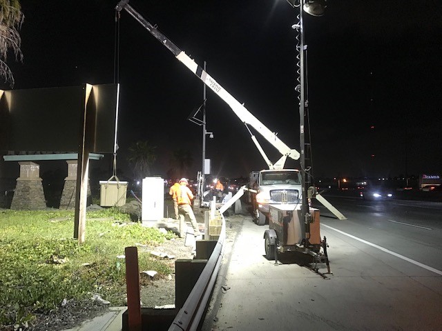 Buena Park: This week a contractor has been performing electrical work overnight along the Artesia Blvd. off ramp from southbound I-5. Please #BeWorkZoneAlert My5LA.com