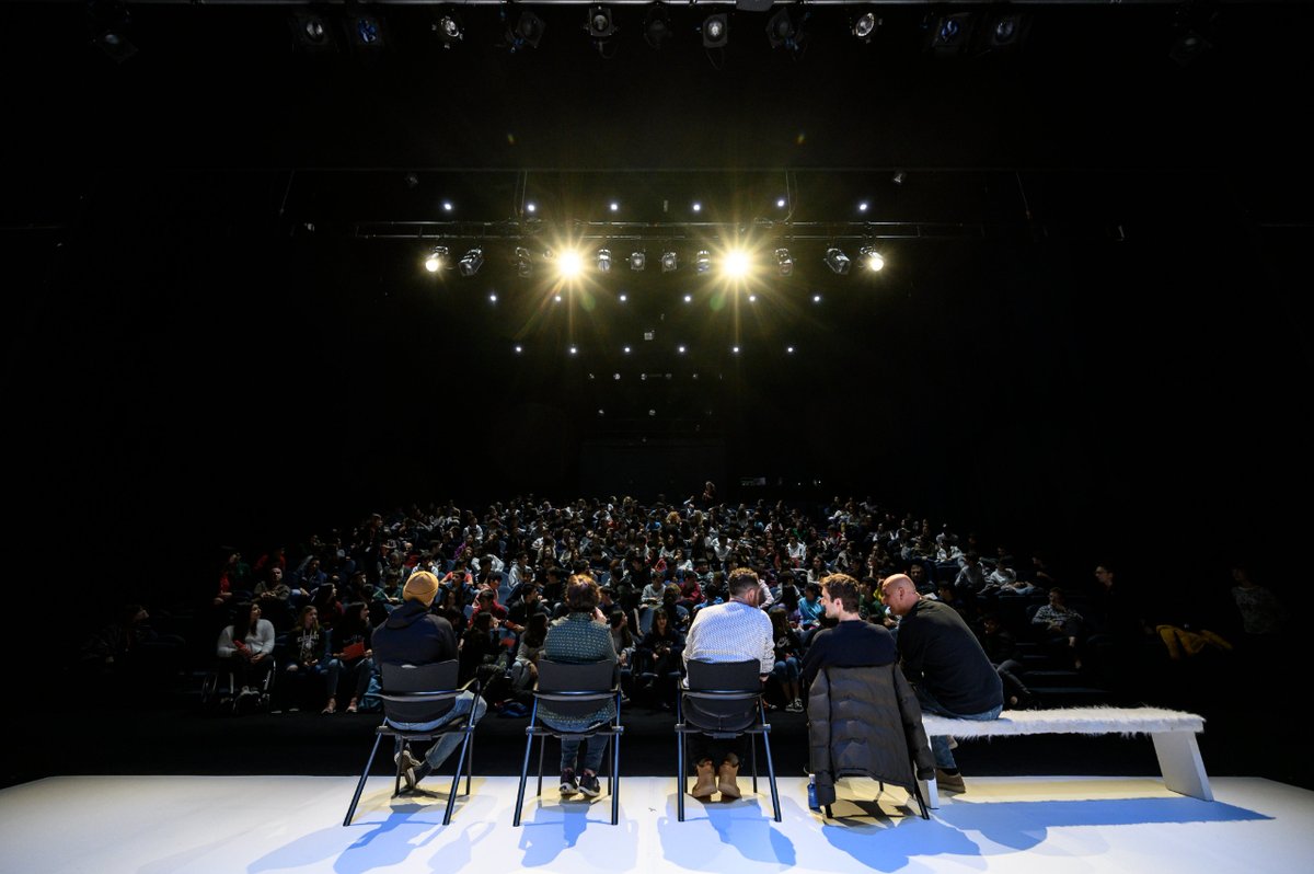 💬 Divendres fem col·loqui #postfunció de #LAlquimistaTNC.

🎙️ La periodista <a href="/ctierz/">carme tierz</a> moderarà la conversa entre el públic i els membres de la companyia. 

👉 Una ocasió única per aprofundir en l'espectacle!

📆 12/05 · Entrada gratuïta
🎟️ tnc.cat/ca/lalquimista…