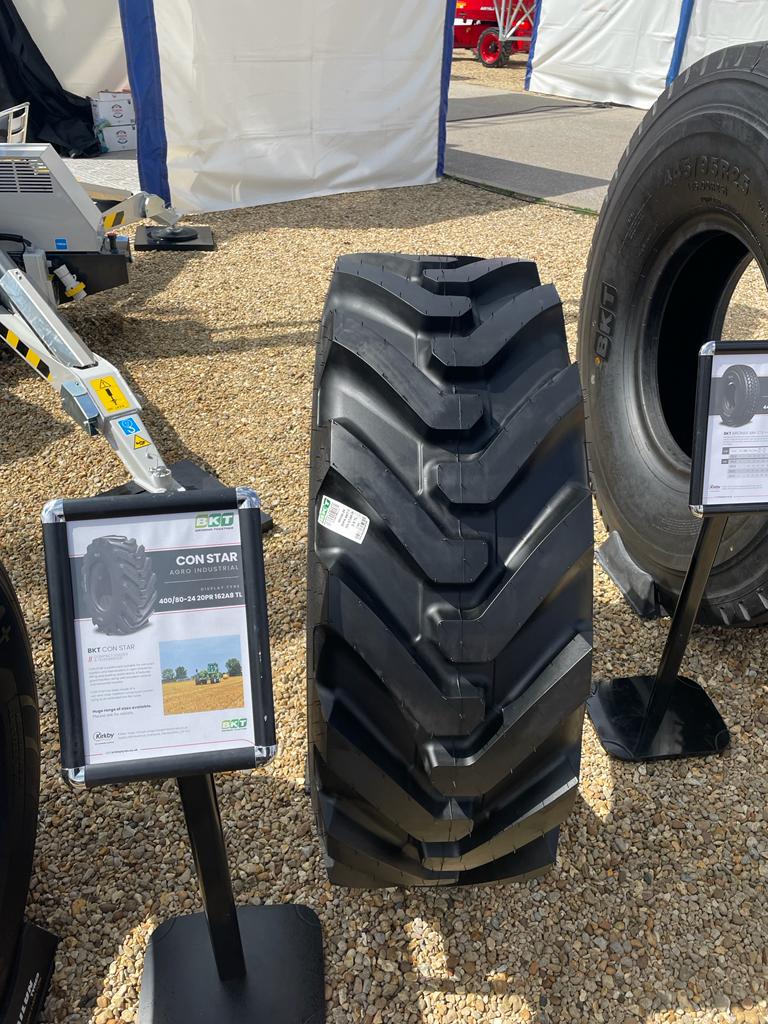 PlantPlanetUK's tweet image. Keeping your business moving 🛞

Don't miss Kirkby Tyres on stand 302A today and tomorrow at Vertikal Days ! The UK's most extensive distribution of trucks, Wheels, Earthmover and more! 🛞🚧 

#tyres #expo #vertikal #construction #machinery