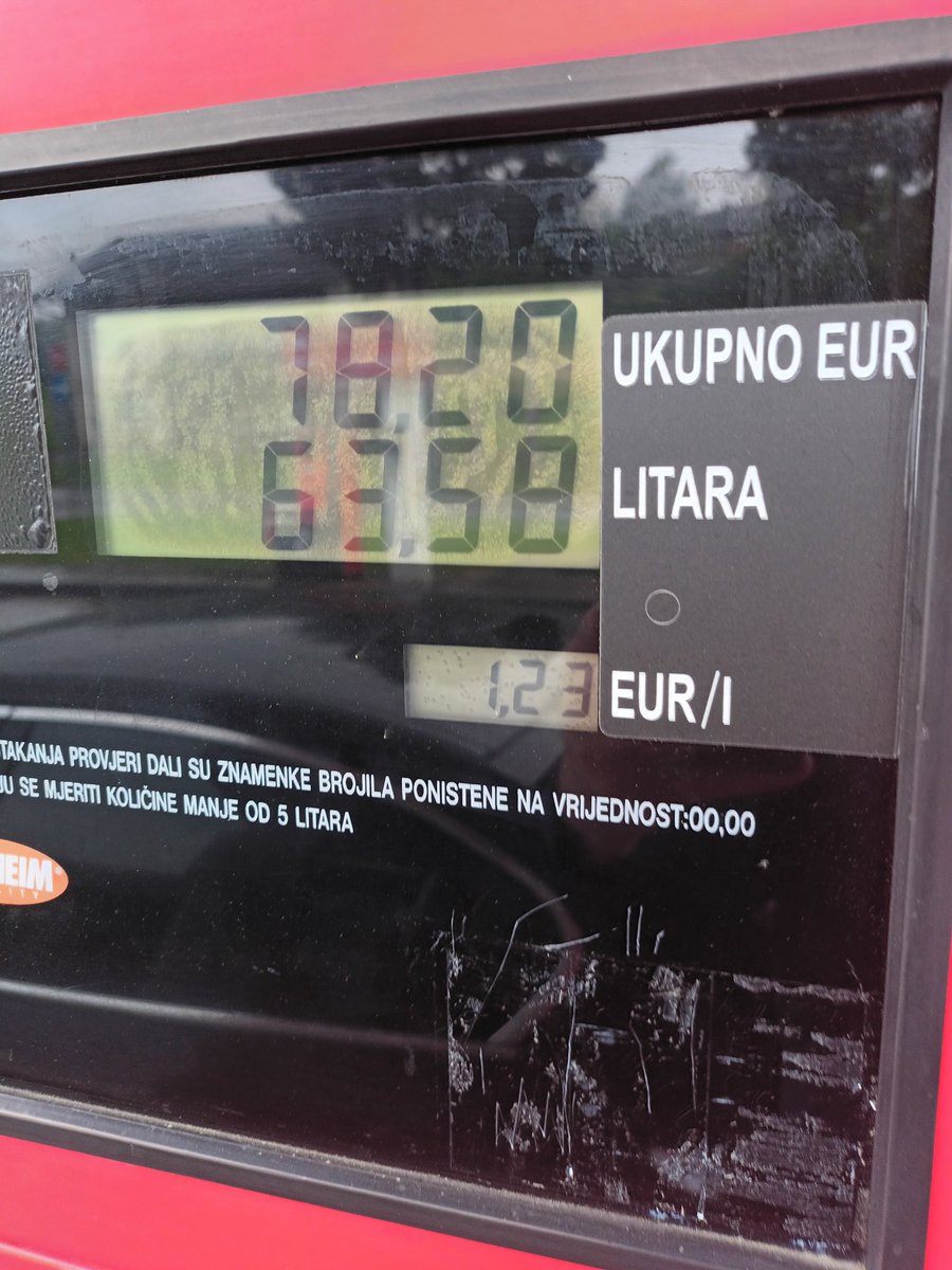 Danes tankal preko Kolpe ...zivel kapitalizem in EU 😀