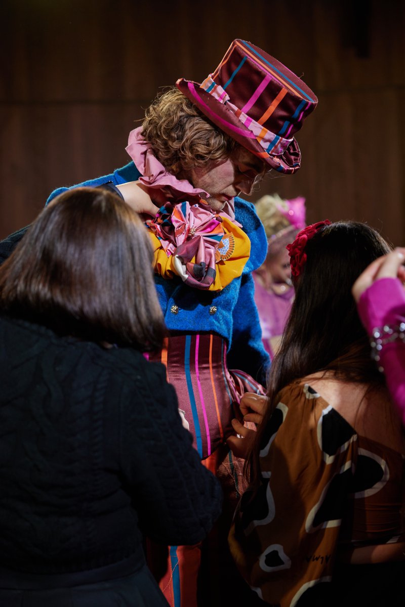 PhoebeStapleton's tweet photo. Featured Performers &amp; Costume 📸: 
Yanni Li Costume by Leer He 
Ciara Whiting Costume by Emily Pieters, Laura Game Costume by Dan Campton 
Bianca Wardally Costume by Ivey Shoemaker
Kaja Busko Costume by Delilah Byrne
Kacper Szmelkowski Costume by Yue Yu https://t.co/jQ1c4f9Fi1