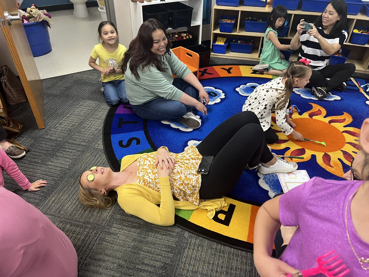 patwolach's tweet photo. Kindergarten spa day at Heritage Elementary for our sweet moms💕💕nails, hair and massages 🥰🥰Such a fun event!! @HeritageDCSD @dcsdk12 https://t.co/LEmfzp3Zsq