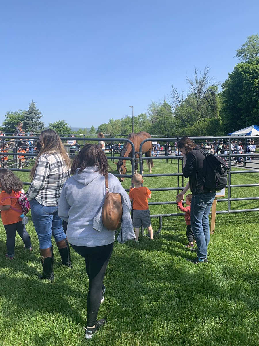 Another great Barnyard Days with my niece and nephew. The High School students and Mrs. Heritage do an amazing job! 🐄 🐐 🚜 #pburgproud