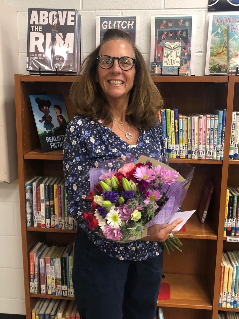 Happy Nurses’ Day to our very own Nurse Donna! Thank you for all you do for our students! #KirbyONE40 #ksd140