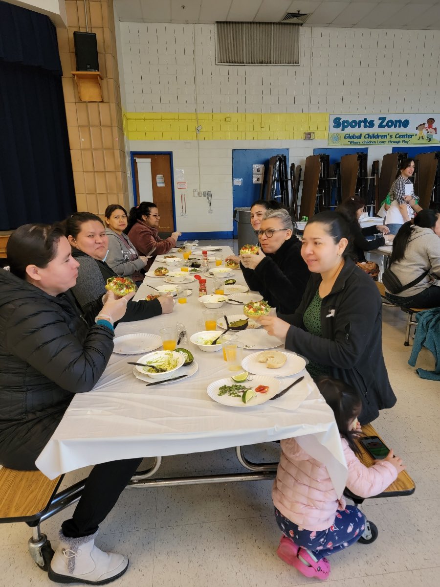HighlandES_CSL's tweet photo. Moms/mothers/madres/mother-figures contribute to our #CommunitySchools like no one else. Don't forget to wish our mom's from Mexico, Guatemala, Honduras, and El Salvador "Feliz Dia de la Madre" Try it in Spanish: https://t.co/4LRtqU95pp
#HighlandES @MCPSCommunitySc @MCPS https://t.co/NyPW0P2U0F