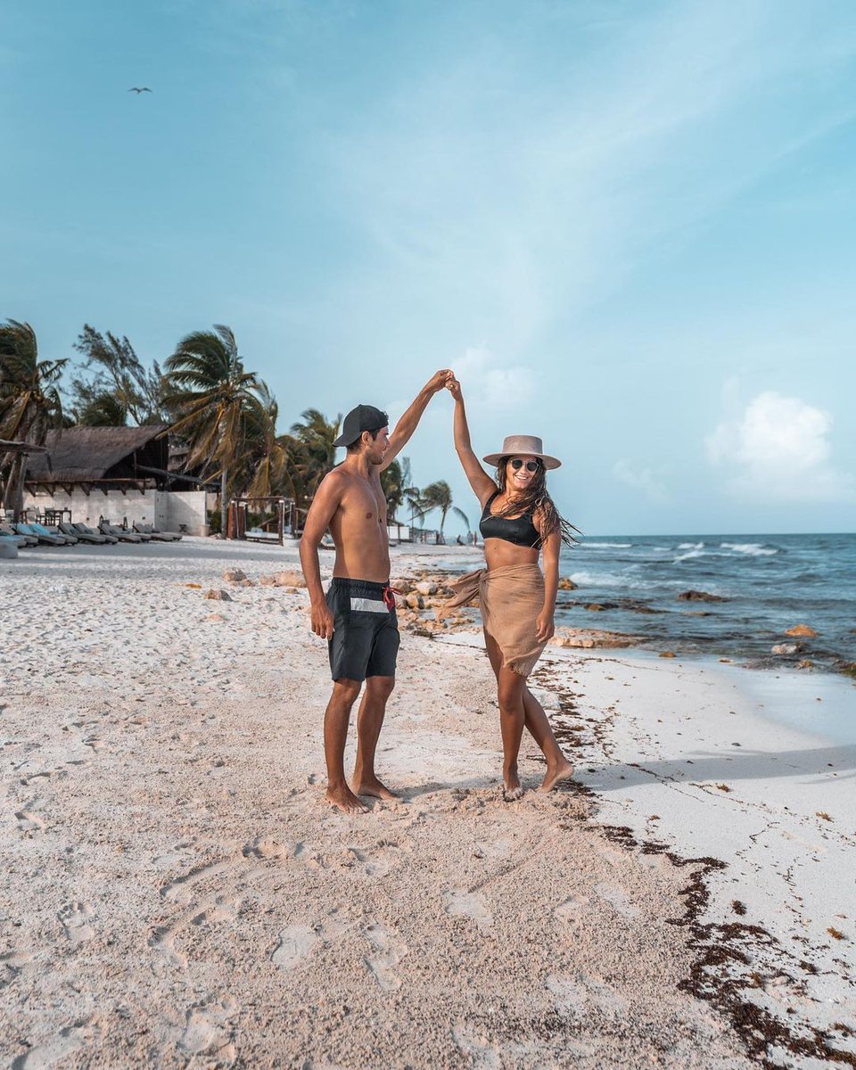 PDelCarmenMx's tweet photo. A 𝗿𝗼𝗺𝗮𝗻𝘁𝗶𝗰 getaway must have two things: the perfect 𝗰𝗼𝗺𝗽𝗮𝗻𝘆 and the ideal destination. If you already have the first one, we’ll give you the second one: #PlayaDelCarmen. 🥰💛

📍 #Xcalacoco
🌐: https://t.co/MuGEkQ2JzO
📸: nortealmundo via IG

#MexicanCaribbean https://t.co/SktZzleRUj