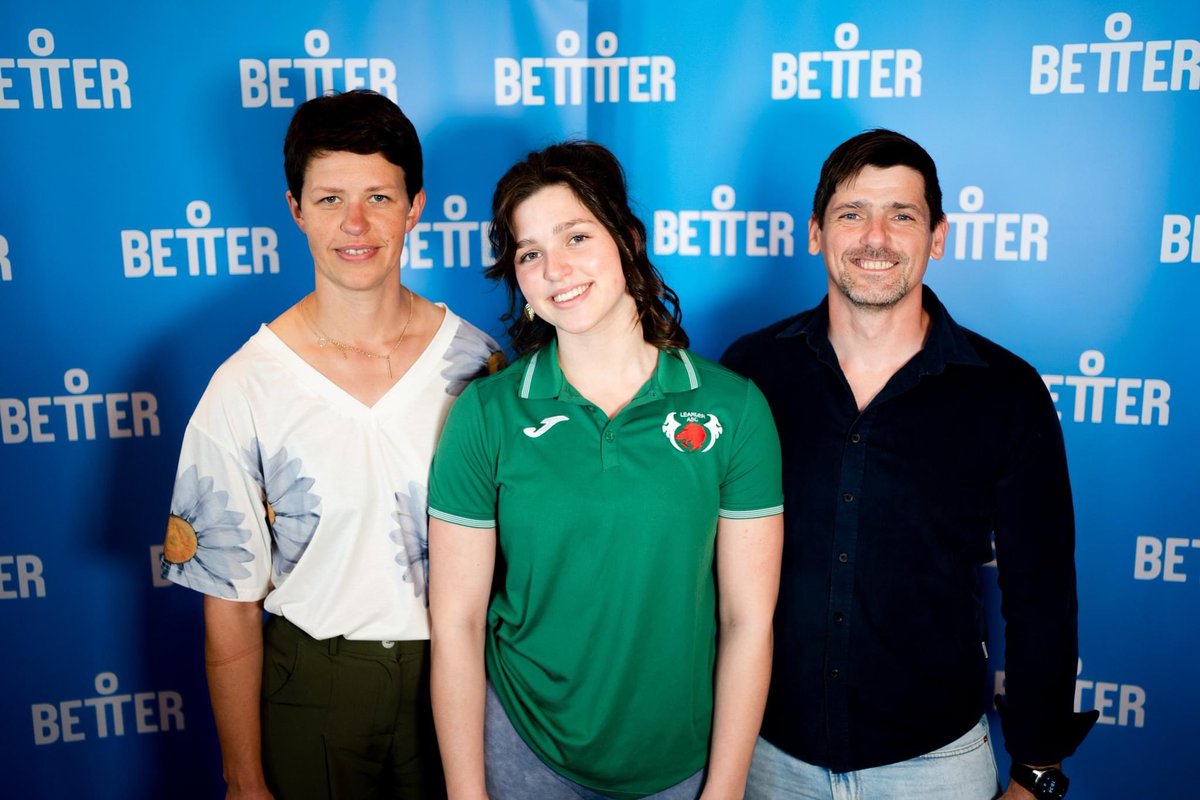 A big thank you to <a href="/gllsf/">GLL Sport Foundation</a> #GSFBelfast for their support for our athletes on their sporting journey 🙌 Congratulations to Eve, Brogán, Caoimhe, Ciaran, Bryn, Jan and Emma 👏👏#TeamLeander🟢🔴⚪️🏊🏻‍♂️🏊‍♀️