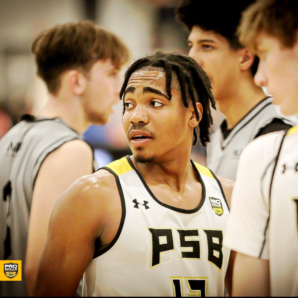 Steven Jones tweet media