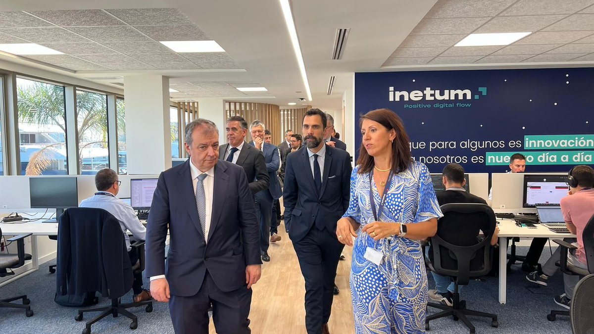 ¡Gran día en #Tarragona! ¡Inauguramos las nuevas oficinas de <a href="/inetum_es/">Inetum (en español)</a> en Port Tarraco!

Apostamos por Tarragona y el talento local, con la contratación prevista de hasta 50 profesionales en 2023, y por Cataluña, con una plantilla de más de 600 personas.

#Positivedigitalflow