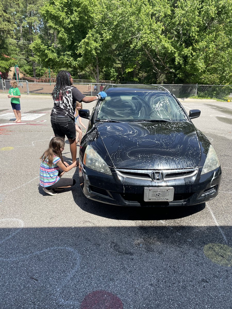 marne meredith tweet media