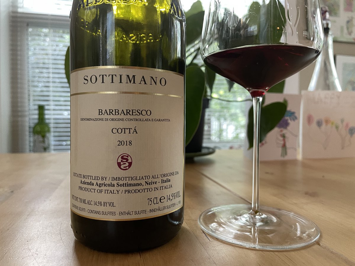 Highlighting the striking Sottimano Barbaresco Cottá 2018 over on Wine Anorak ~

wineanorak.com/2023/05/09/hig…