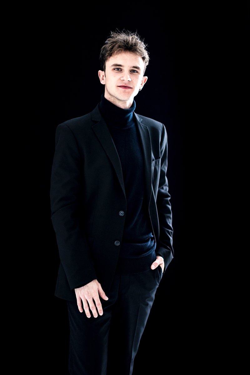 Sunday June 4th, Juan Pedro García Oliva, winner YPF European Piano Competition 2022, plays Schumann, Albéniz and Mozart at 3 PM in De Duif, Amsterdam. Tickets:
stadsherstel.nl/cultuuragenda/…

Photo: Foppe Schut