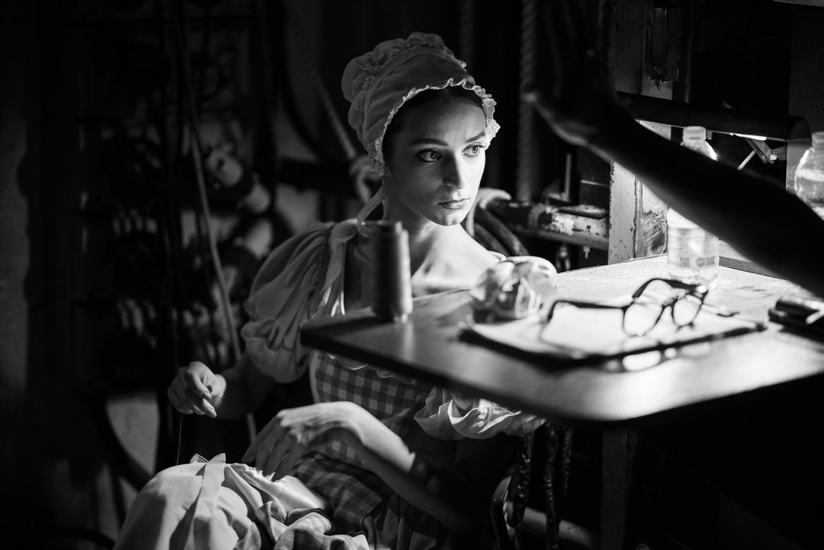 OperaRoma's tweet photo. Volti, gesti, emozioni del #Backstage . Sulla nostra pagina Facebook trovate una nutrita gallery fotografica del nostro Fabrizio Sansoni, che ha immortalato i momenti più belli del dietro le quinte de “La fille mal gardée” appena andata in scena. https://t.co/RuygtYWPH2