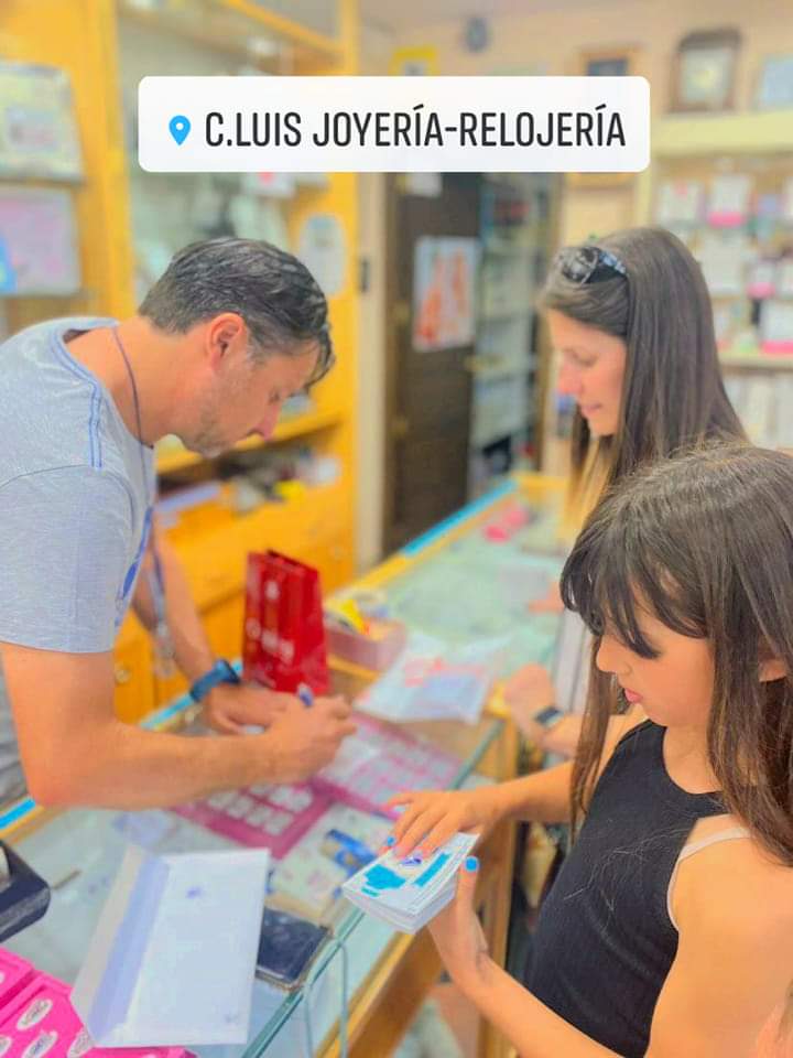 CLuisRelojeria's tweet photo. 🥇🥈Premiados del Concurso 🎞"El Lugar de tus momentos"🎞 disfrutan gastando sus Acodes en los comercios de #Algete (1 Acode equivale a 1 €uro)
Turismo Algete Ayuntamiento Algete ACODE Acode Algete Concejalía de Comercio del Ayuntamiento de Algete  #ApoyaLoLocal #CompraEnAlgete https://t.co/msWvIv79a1