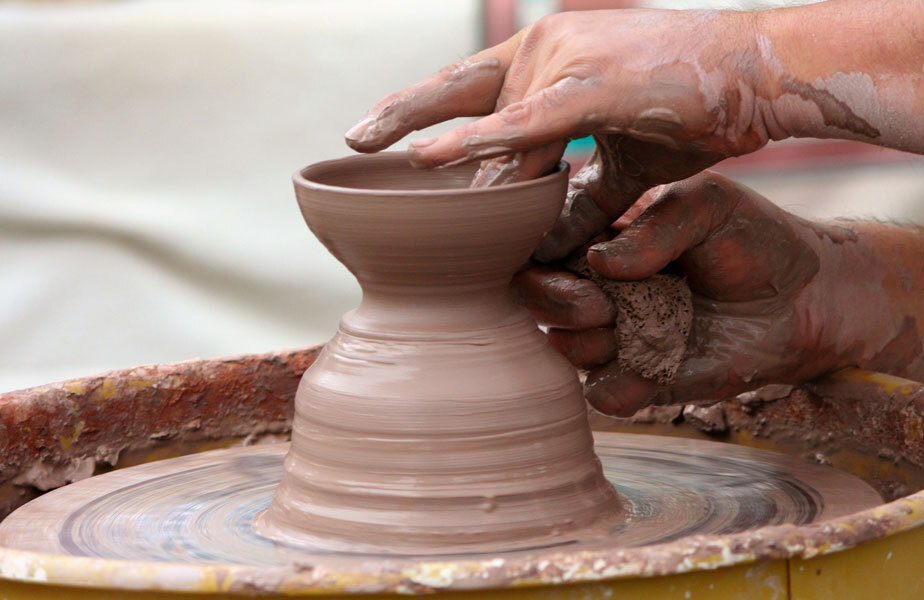 A reminder that we're a month away from Summer Classes beginning! And, we've got two NEW classes which include Intro to Wheel Throwing and Jewelry Exploration. Sign up now for those classes or our many many other Ceramics, Painting, Drawing, and Jewelry … instagr.am/p/CsEyXbBgIKS/