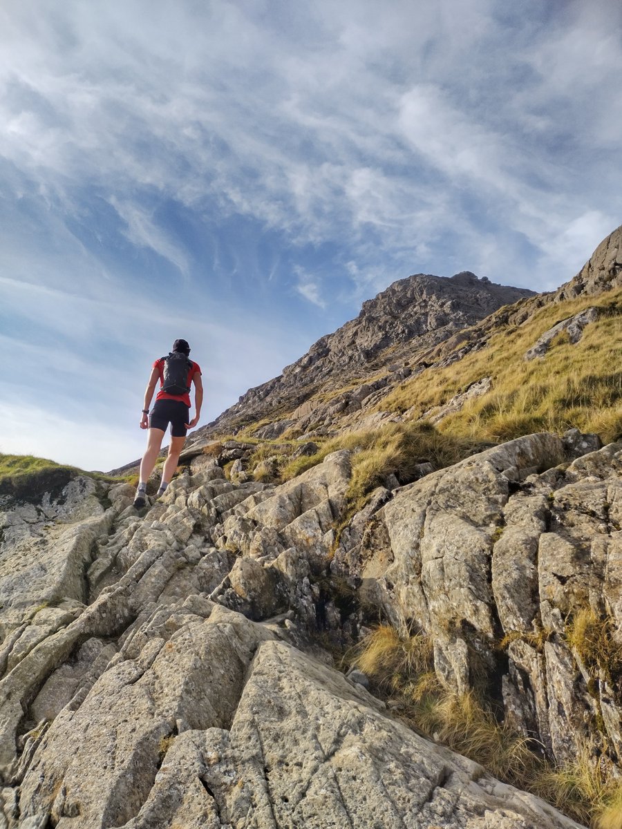 white_marmotte's tweet photo. We don't just do Alpine hiking. A few photos from the Crib Goch ridge in Snowdonia last autumn #WhiteMarmotteOnTour #NotJustTheAlps #Welsh3000s https://t.co/TQ4VEhVTpf