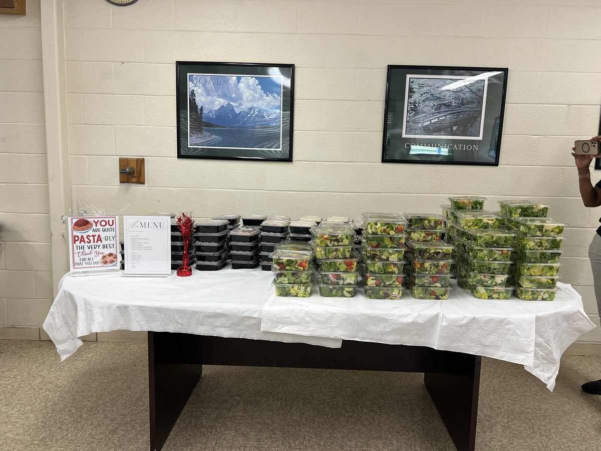 Oxon Hill Middle School tweet media