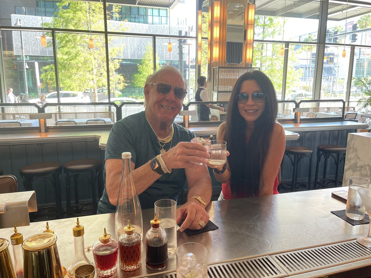 It’s 4:49 Here But 5 Somewhere! WOOOOO!🍷🍸🍺