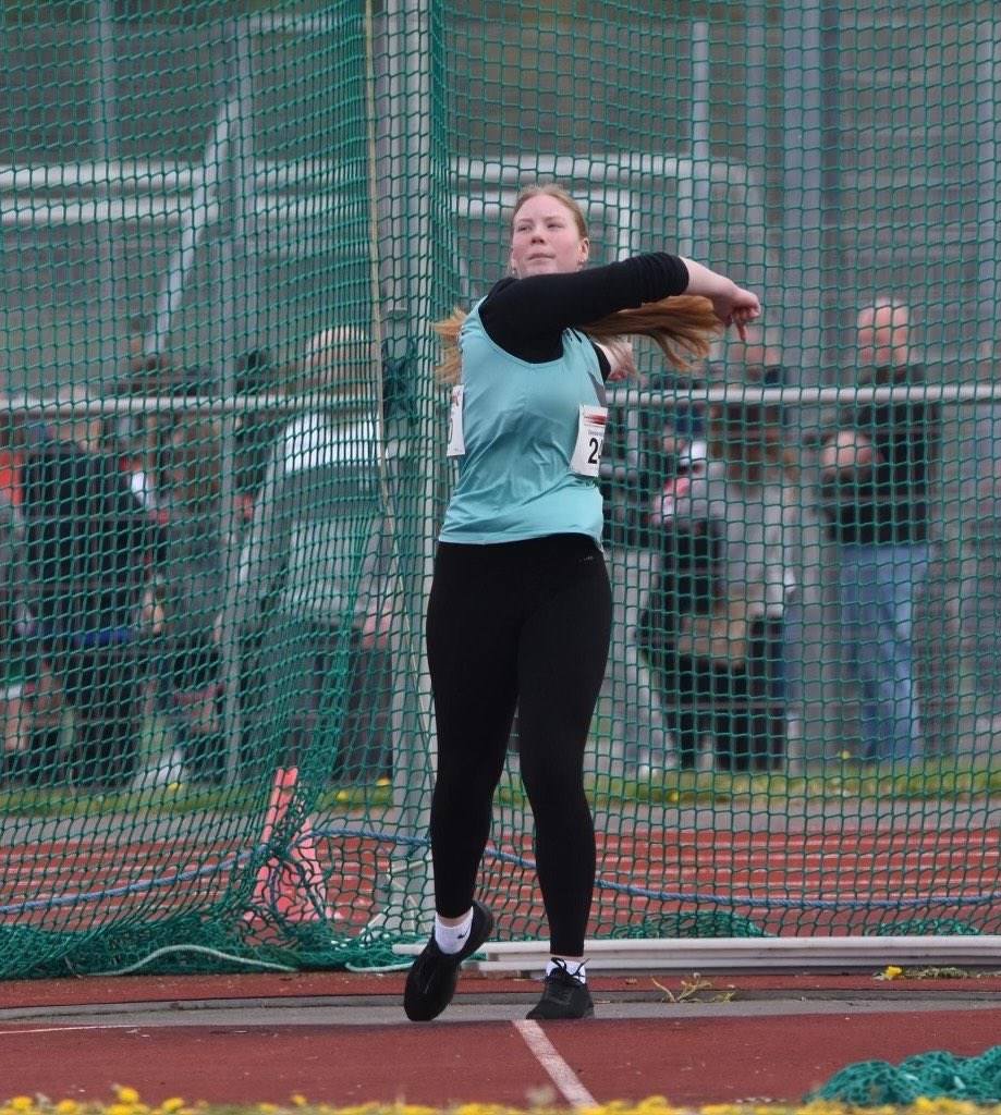 St Lawrence PE Dept tweet media