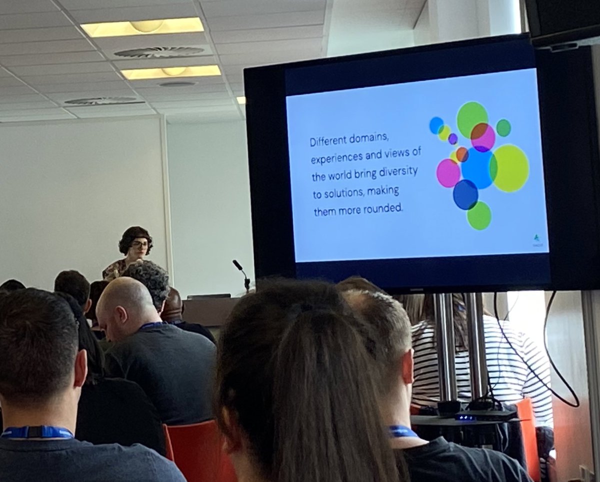 annadys's tweet image. “Embrace squiggly careers!” - An inspiring talk earlier today @agilemanc from @ewebber! Emily spoke about the importance of creating enabling organisational structures and building multidisciplinary teams to mitigate silos within organisations and teams. #agilemanc